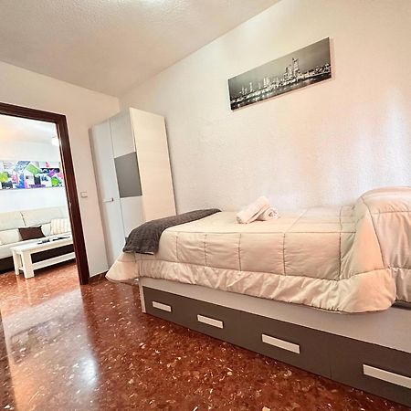 Piso Granada 3 Dormitorios Y Parking Privado Eksteriør billede