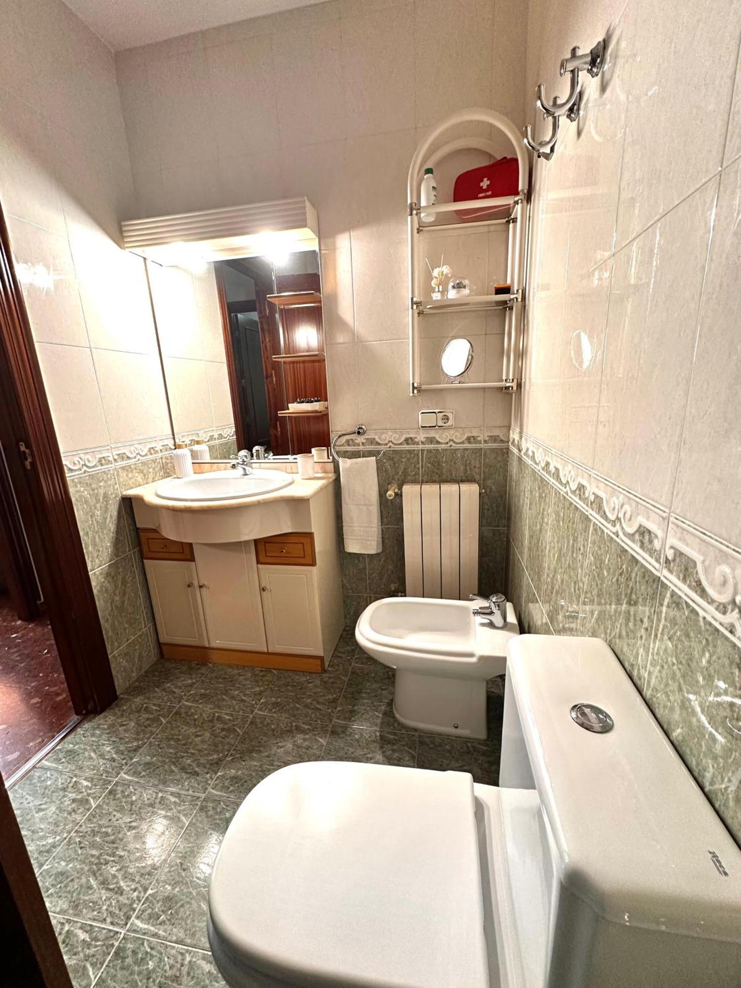 Piso Granada 3 Dormitorios Y Parking Privado Eksteriør billede