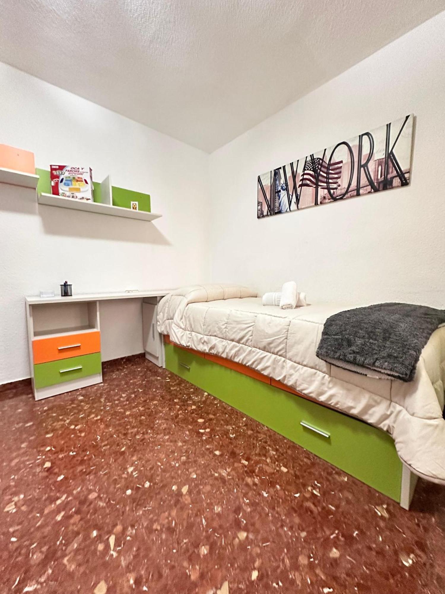 Piso Granada 3 Dormitorios Y Parking Privado Eksteriør billede
